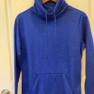 NWT Women’s Armour Fleece Funnel Neck